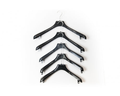 50 - Sturdy jacket pendant